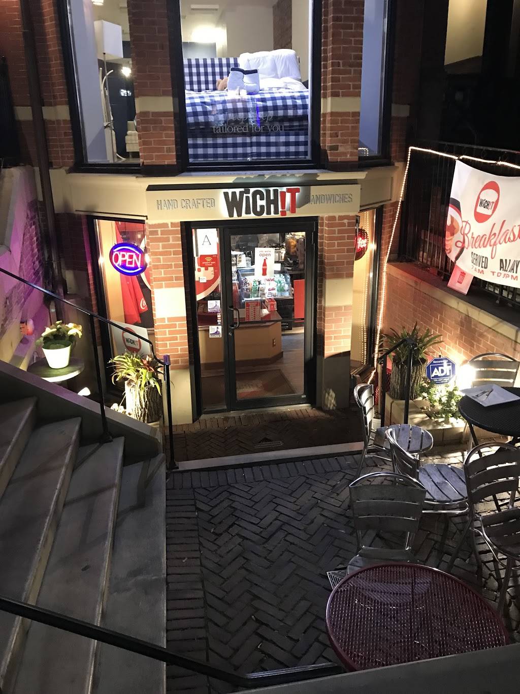 WICHIT | restaurant | 244 Newbury St, Boston, MA 02116, USA | 8574538284 OR +1 857-453-8284