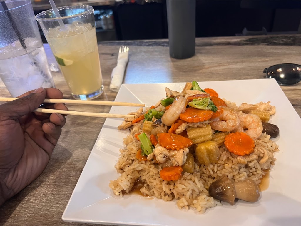 Sayakomarns Restaurant | restaurant | 421 16th St, Canyon, TX 79015, USA | 8066552698 OR +1 806-655-2698