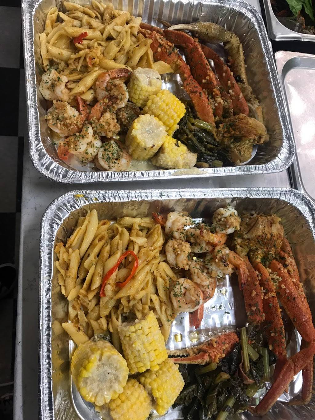 Guggin Cafe and Grill | restaurant | 240-05 Linden Blvd, Elmont, NY 11003, USA | 5162850101 OR +1 516-285-0101