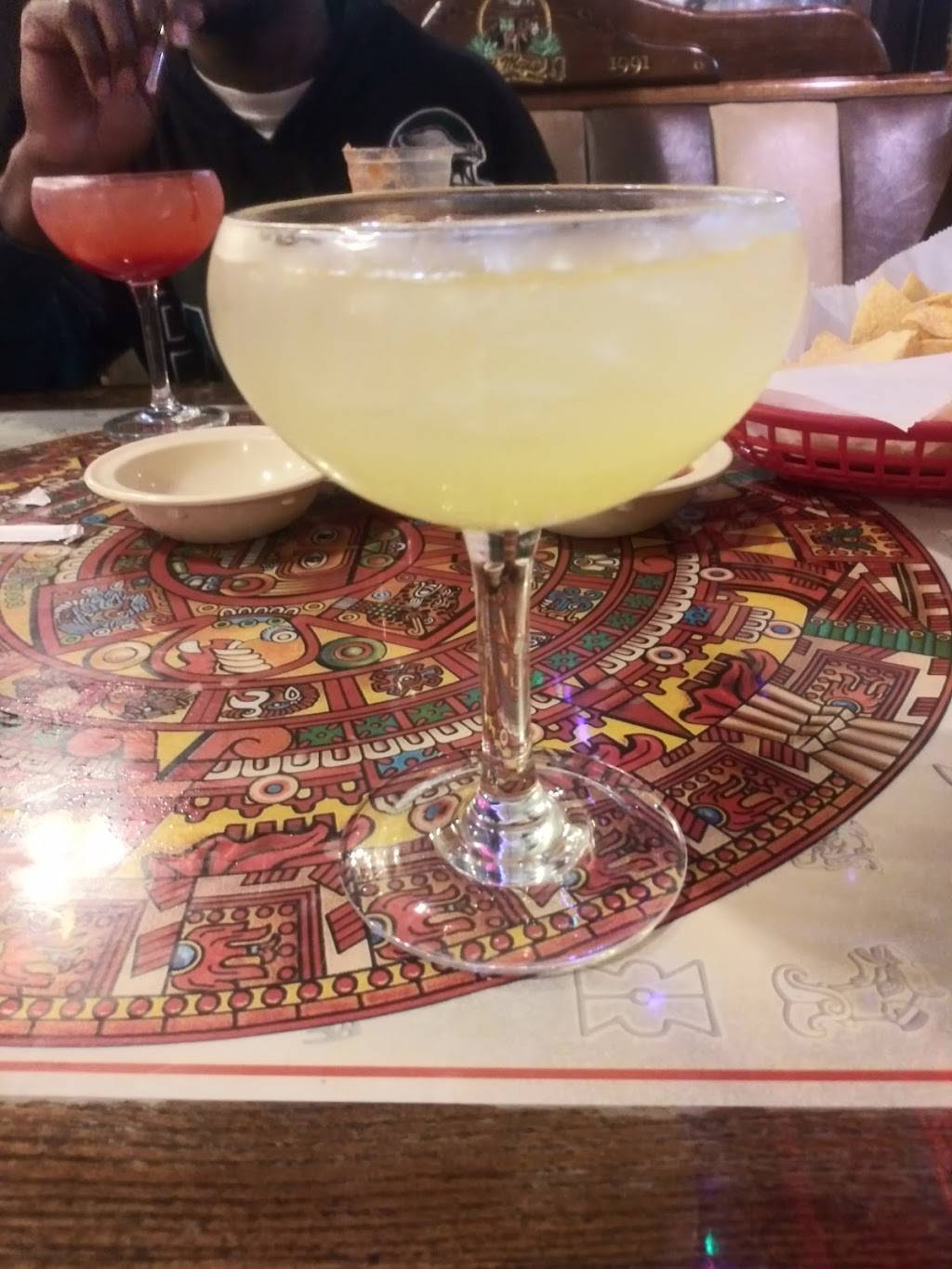 El Mezcal Mexican Restaurant | restaurant | 7424 US-64, Bartlett, TN 38133, USA | 9014176026 OR +1 901-417-6026