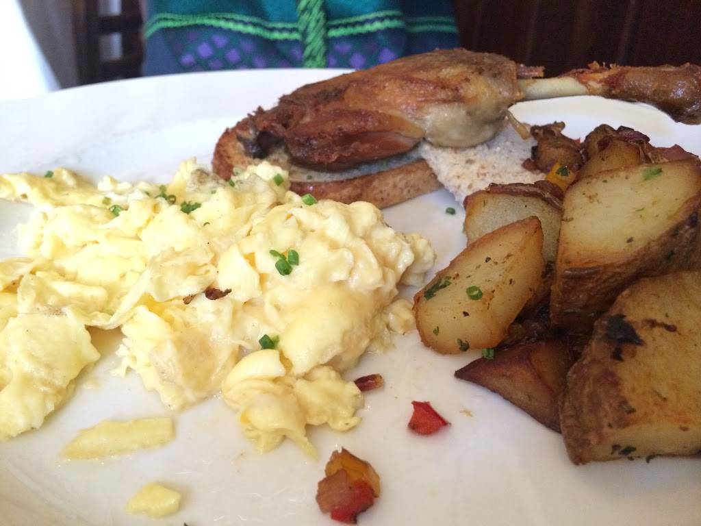 Bistro Campagne | restaurant | 4518 N Lincoln Ave, Chicago, IL 60625, USA | 7732716100 OR +1 773-271-6100