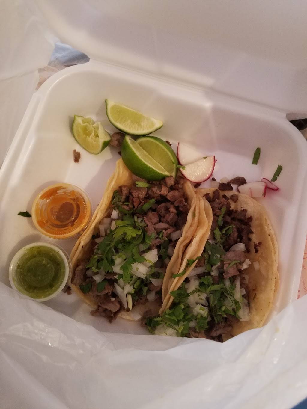 Paraiso Restaurant | restaurant | 1024 Madison Ave, Bridgeport, CT 06606, USA | 2033829679 OR +1 203-382-9679