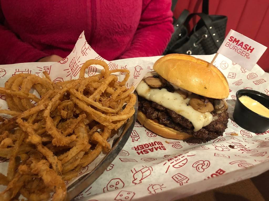 Smashburger | restaurant | 15241 W 119th St, Olathe, KS 66062, USA | 9137474552 OR +1 913-747-4552