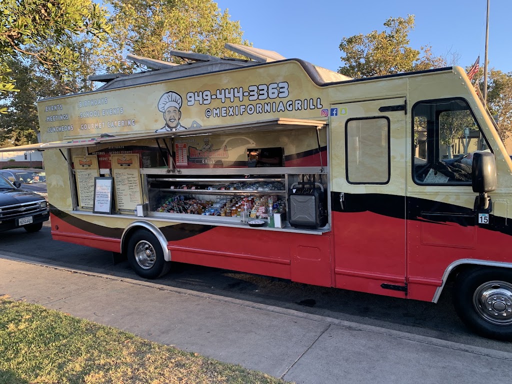 Mexifornia Grill | restaurant | 24672 Raymond Way, Lake Forest, CA 92630, USA | 9494443363 OR +1 949-444-3363