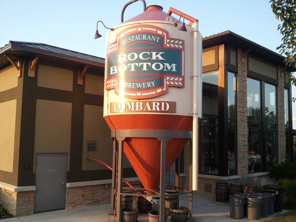 Rock Bottom Restaurant & Brewery | restaurant | 94 Yorktown Center, Lombard, IL 60148, USA | 6304241550 OR +1 630-424-1550