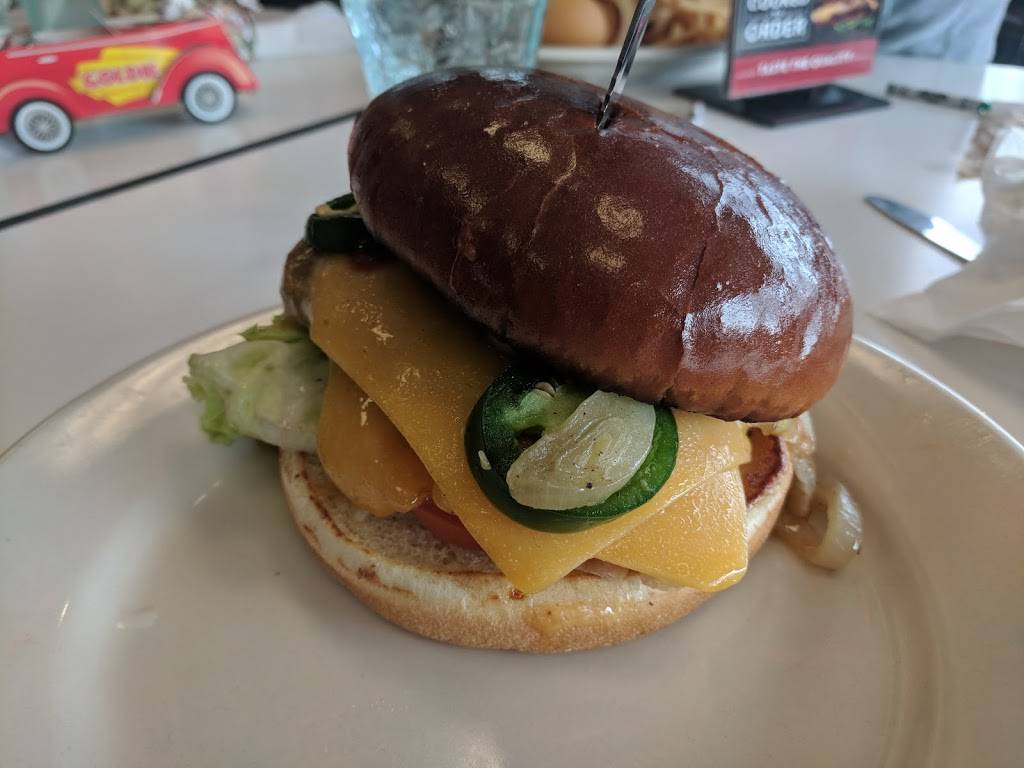 Steak n Shake | restaurant | 5308 Fields Ertel Rd, Cincinnati, OH 45249, USA | 5137709540 OR +1 513-770-9540