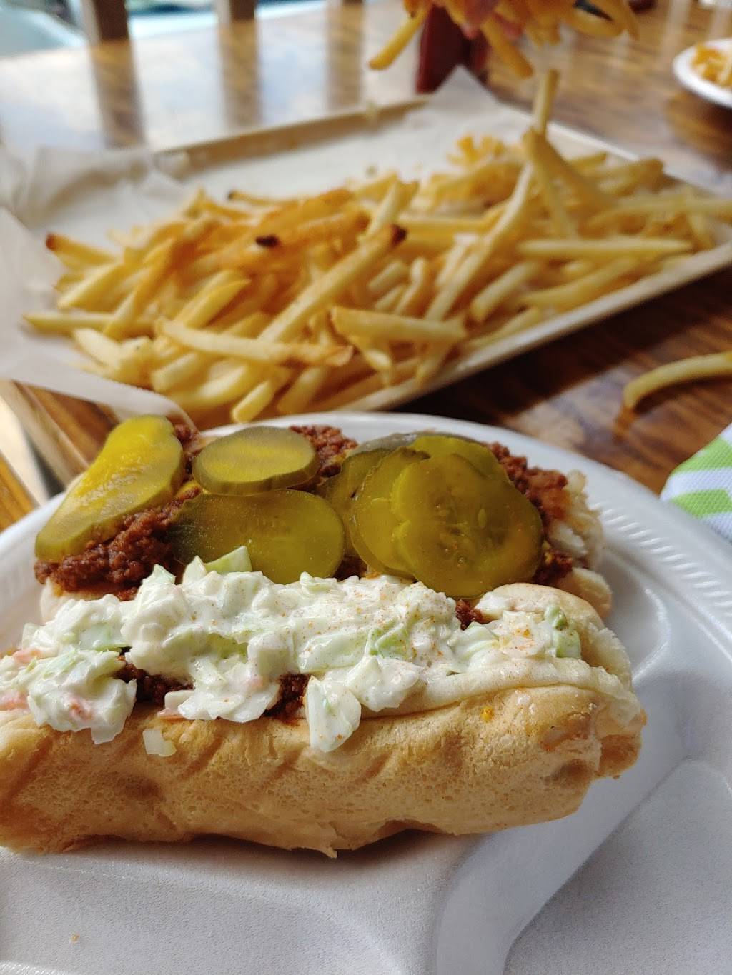 Sams Hot Dog Stand Treys Restaurant | meal takeaway | 5786 a Three Notched Rd, Crozet, VA 22932, USA | 4342828705 OR +1 434-282-8705