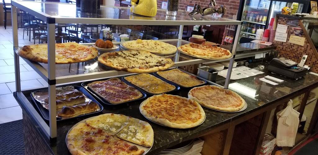 Napolis Pizza | restaurant | 26 S Main St, Pittston, PA 18640, USA | 5706546740 OR +1 570-654-6740