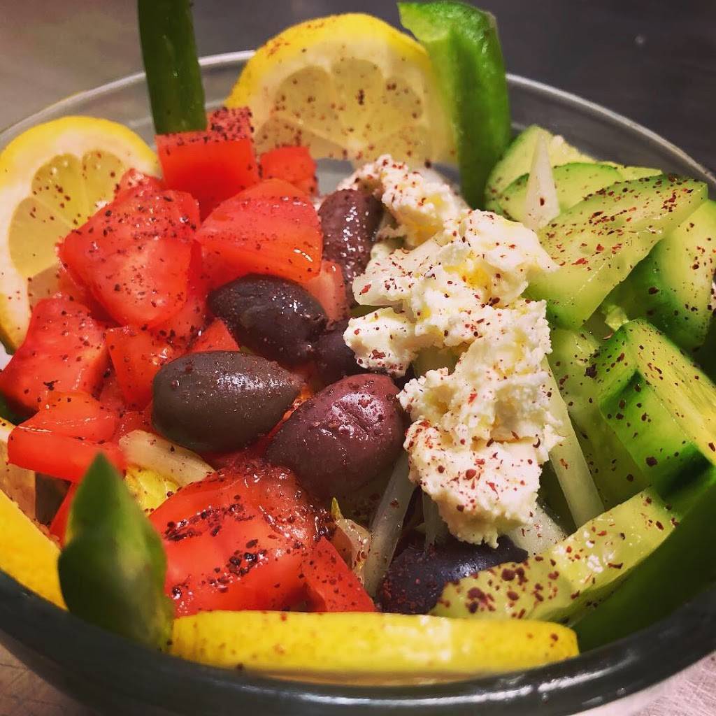 Carytown Gyro | restaurant | 3459 W Cary St, Richmond, VA 23221, USA | 8049183661 OR +1 804-918-3661