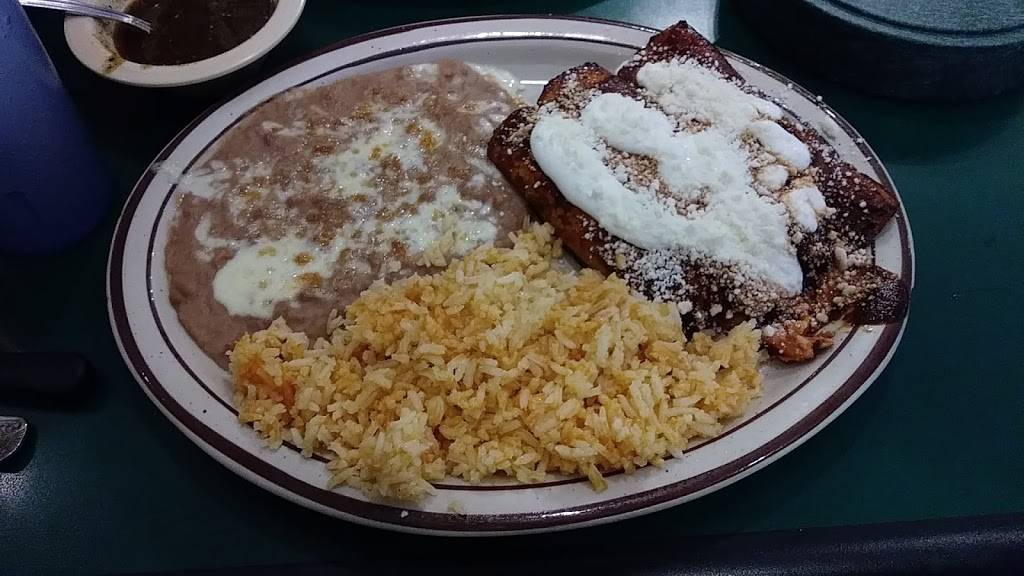 El Huarache Antojitos Mexicanos | restaurant | 1415 N Avalon Blvd, Wilmington, CA 90744, USA | 3105182384 OR +1 310-518-2384