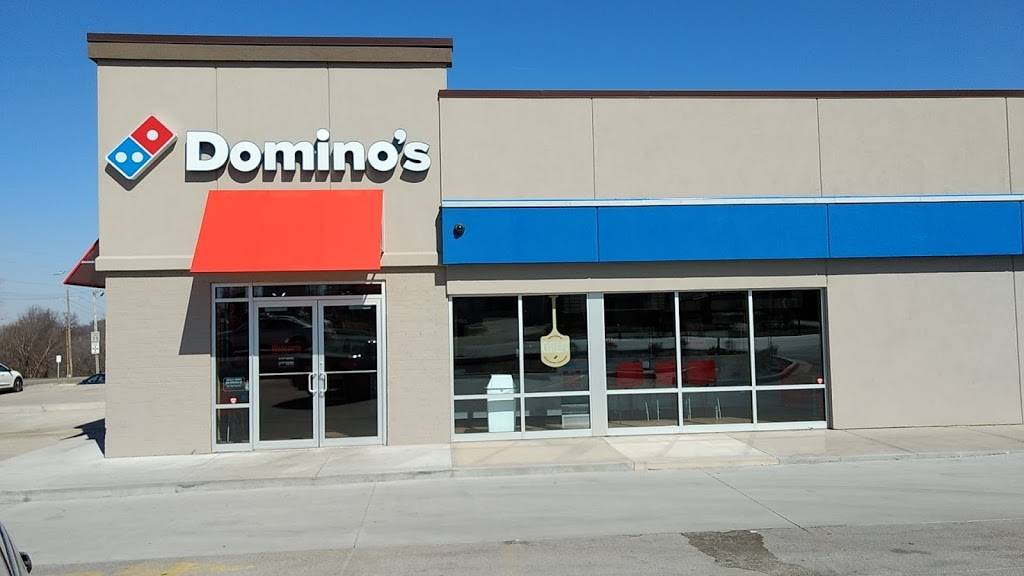 Dominos Pizza | meal delivery | 832 Iowa St, Lawrence, KS 66044, USA | 7858418002 OR +1 785-841-8002