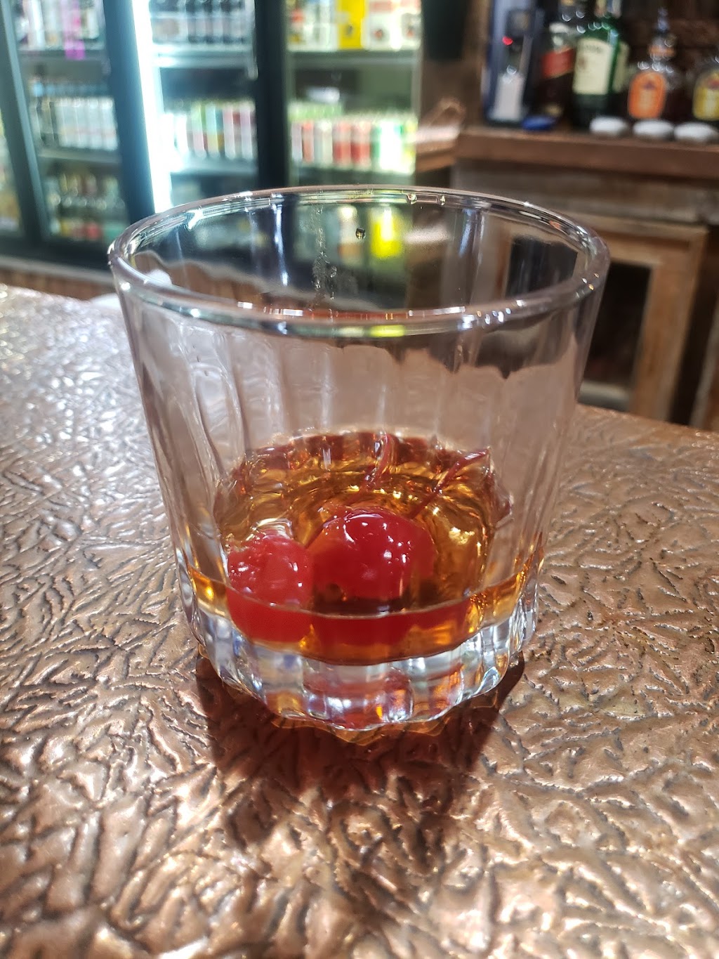 Silvertip Bar and Casino | restaurant | 401 Montana St, Belfry, MT 59008, USA | 4066643293 OR +1 406-664-3293