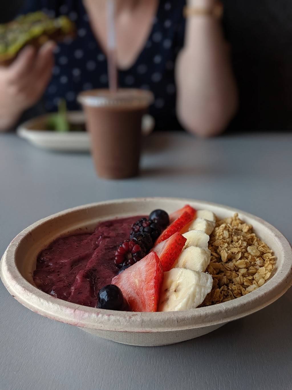 Revive and Co. Kichen and Juice Bar | restaurant | 208 Main St, Weymouth, MA 02188, USA | 7818036655 OR +1 781-803-6655