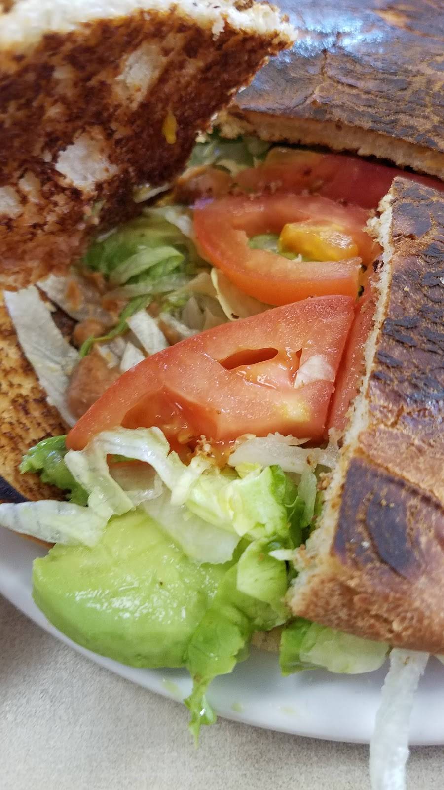 Taqueria Los Dos Laredos #5 | restaurant | 414 S New Braunfels Ave, San Antonio, TX 78203, USA | 2105322283 OR +1 210-532-2283