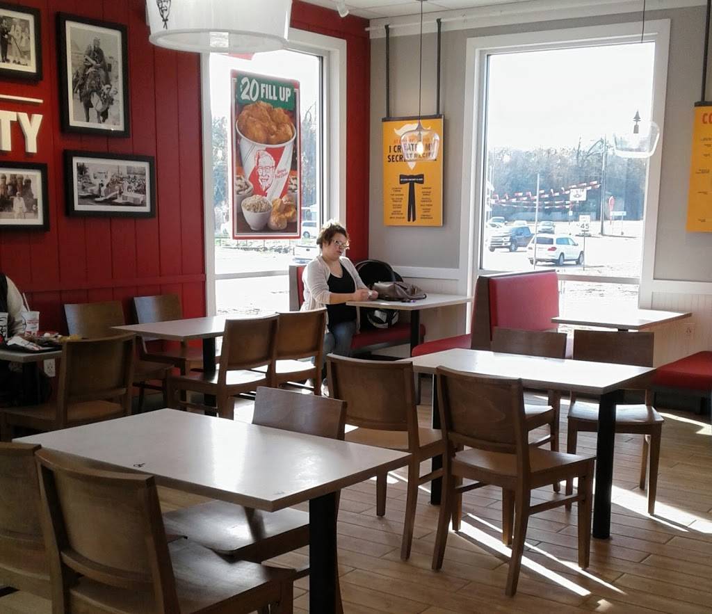 KFC | restaurant | 8090 College St, Beaumont, TX 77707, USA | 4098664321 OR +1 409-866-4321