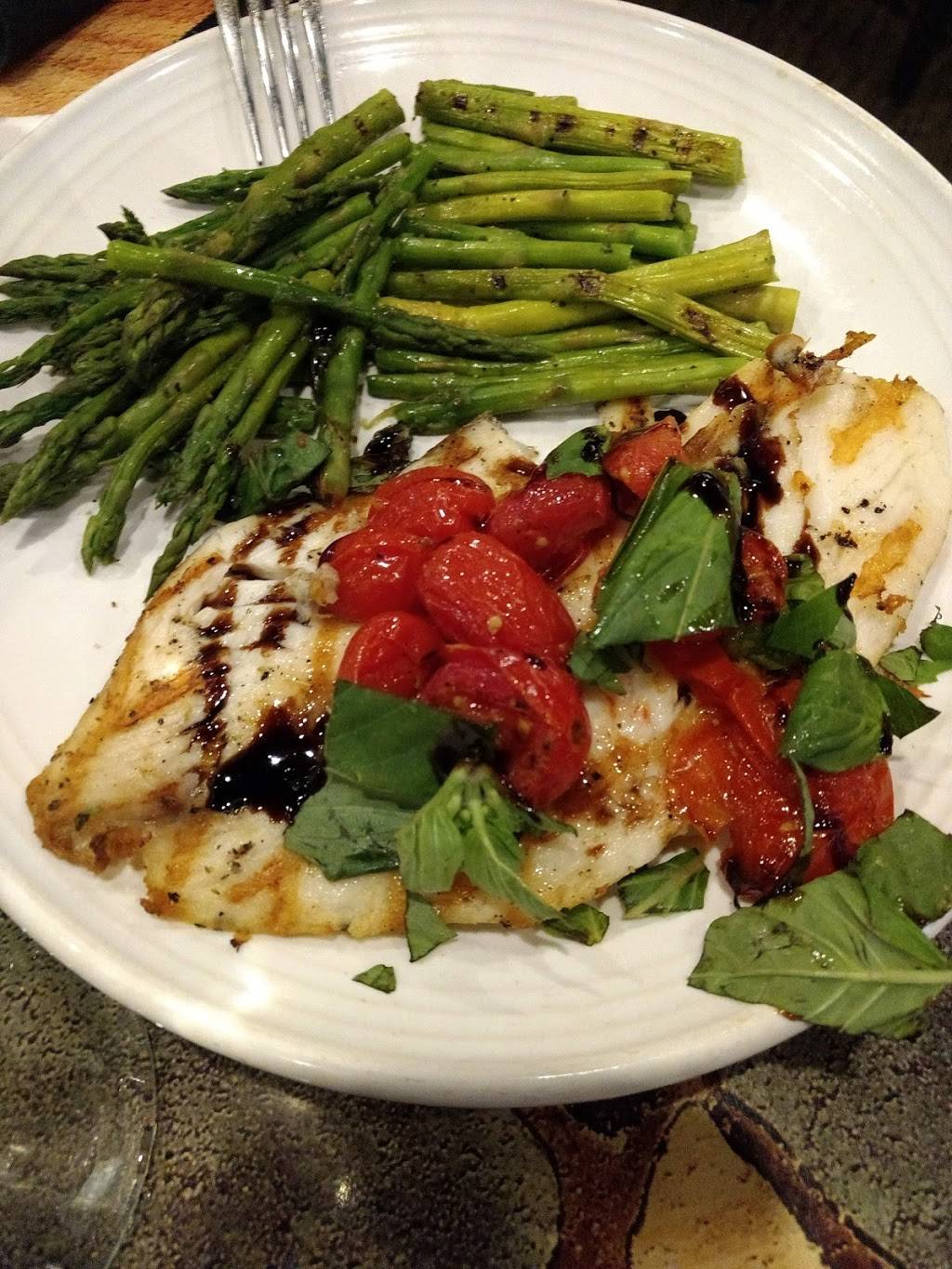 Carrabbas Italian Grill | restaurant | 2815 Geyser Dr, Colorado Springs, CO 80906, USA | 7195271126 OR +1 719-527-1126