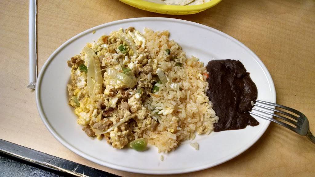 El Mestizo | restaurant | 15418 Lassen St, Mission Hills, CA 91345, USA | 8188938896 OR +1 818-893-8896