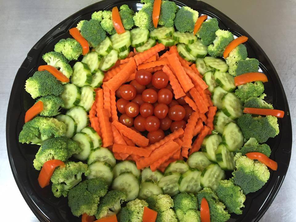 Ellies Deli | restaurant | 924 W 75th St unit 108, Naperville, IL 60565, USA | 6303553354 OR +1 630-355-3354