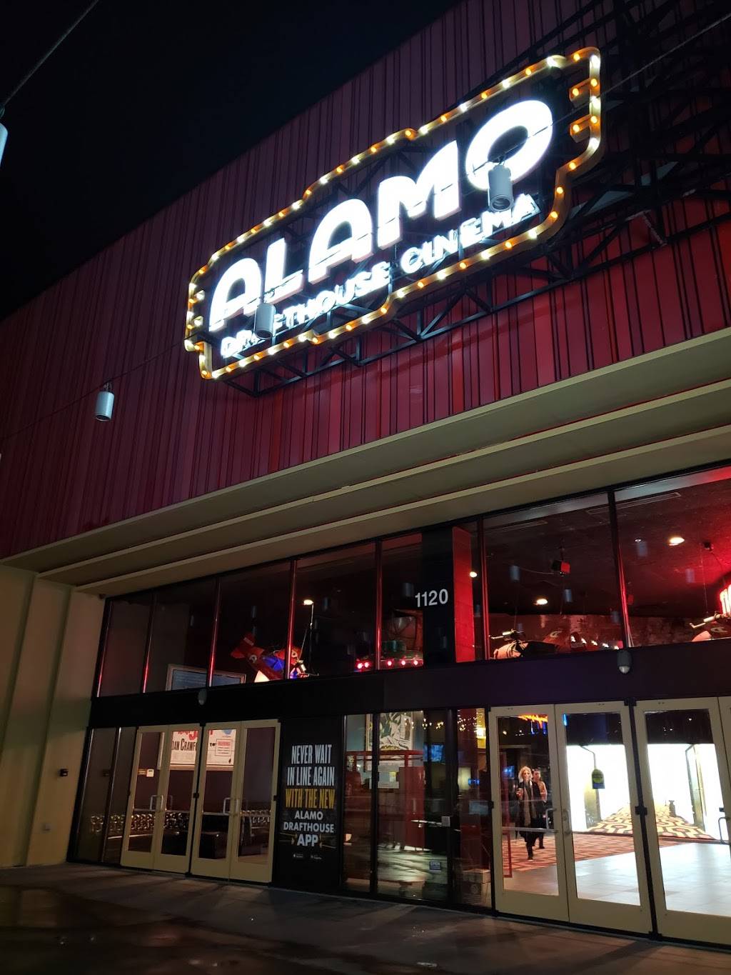 Alamo | restaurant | 1120 S Lamar Blvd, Austin, TX 78704, USA | 5128617040 OR +1 512-861-7040
