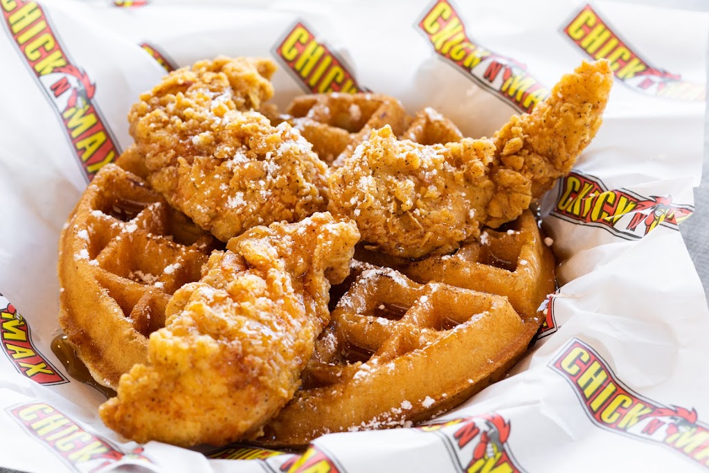 Chick N Max | restaurant | 5510 E Central Ave, Wichita, KS 67208, USA | 3164403981 OR +1 316-440-3981