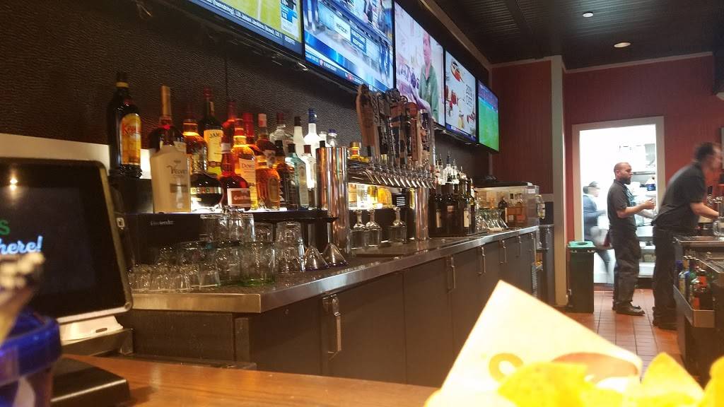 Chilis Grill & Bar | meal takeaway | 5090 Smithridge Dr, Reno, NV 89502, USA | 7758297775 OR +1 775-829-7775