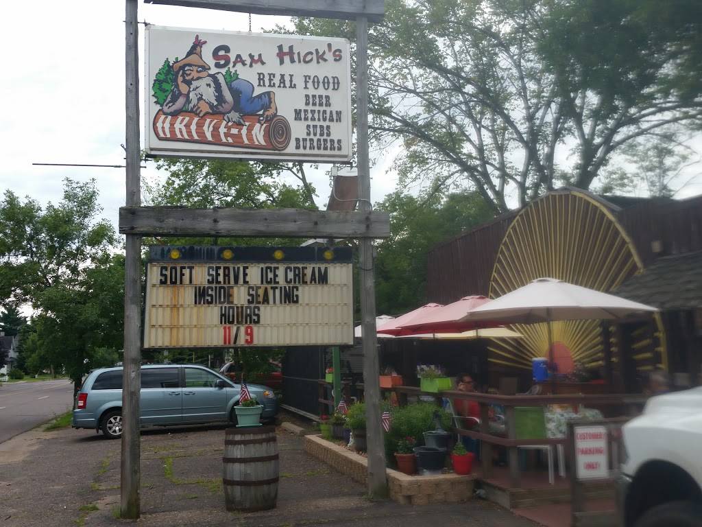 Sam Hicks Real Food Drive In | restaurant | 921 River St, Spooner, WI 54801, USA | 7156359119 OR +1 715-635-9119