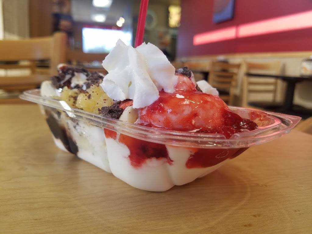 Dairy Queen Grill & Chill | restaurant | 694 9th St N, Naples, FL 34102, USA | 2392618667 OR +1 239-261-8667