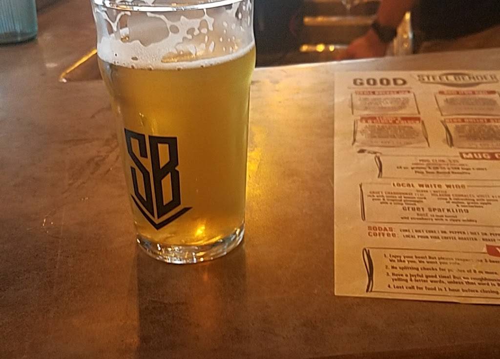 Steel Bender Brewyard | restaurant | 8305 2nd St NW, Albuquerque, NM 87114, USA | 5054333537 OR +1 505-433-3537