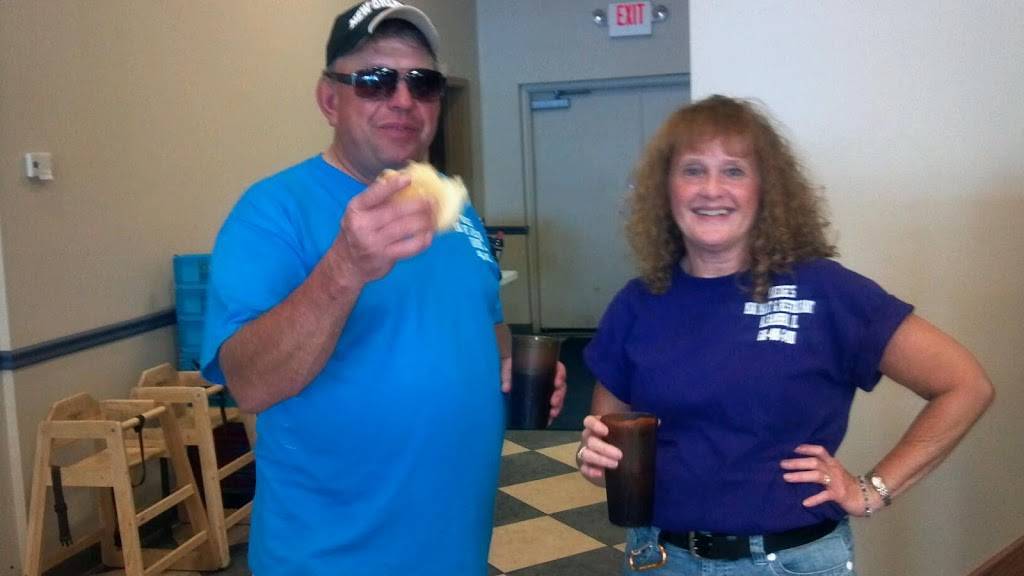 Maedges Restaurant | restaurant | 709 E Main St, Alhambra, IL 62001, USA | 6184886400 OR +1 618-488-6400