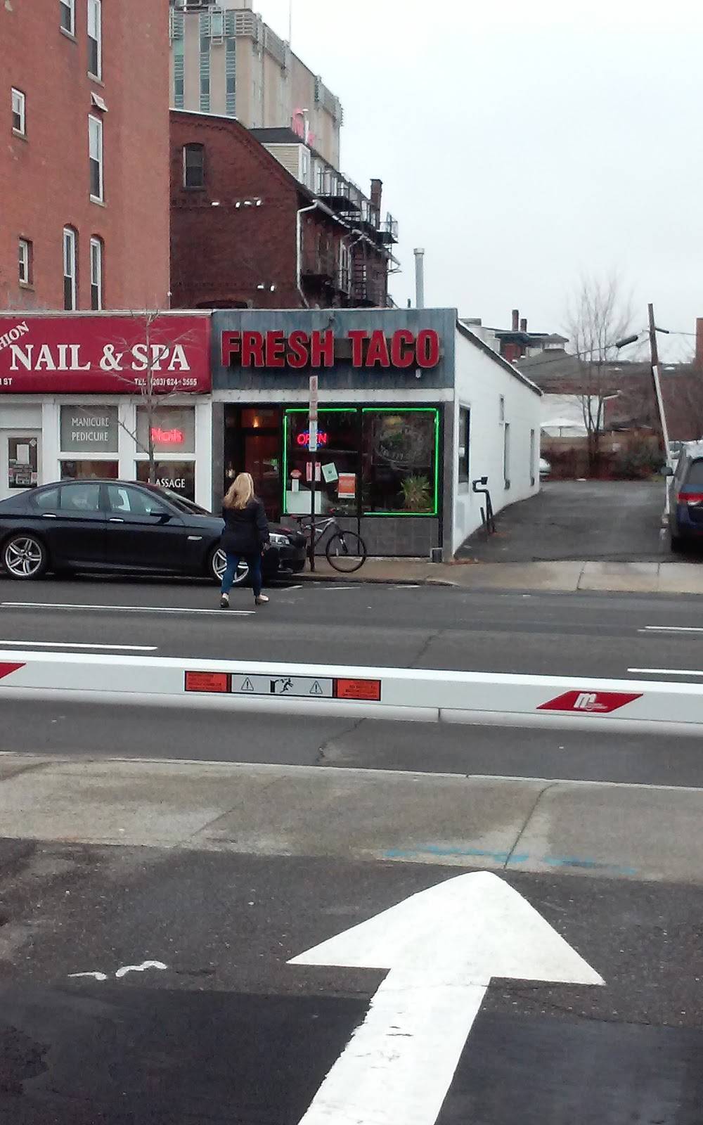 Fresh Taco | restaurant | 39 Elm St, New Haven, CT 06510, USA | 2037773068 OR +1 203-777-3068