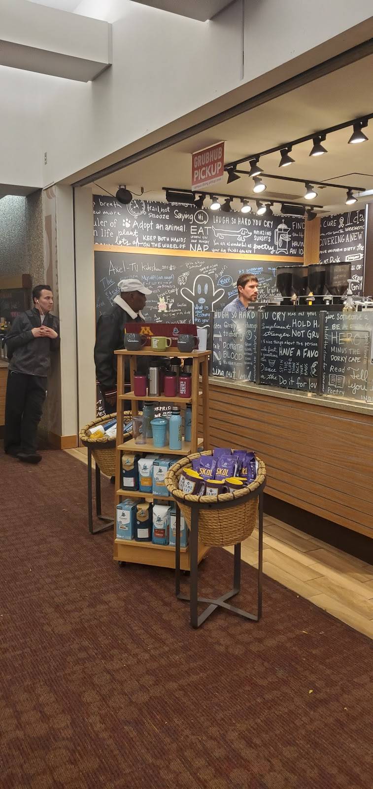Caribou Coffee | cafe | 515 Delaware Street SE Moos Tower, Minneapolis, MN 55455, USA | 6126245970 OR +1 612-624-5970