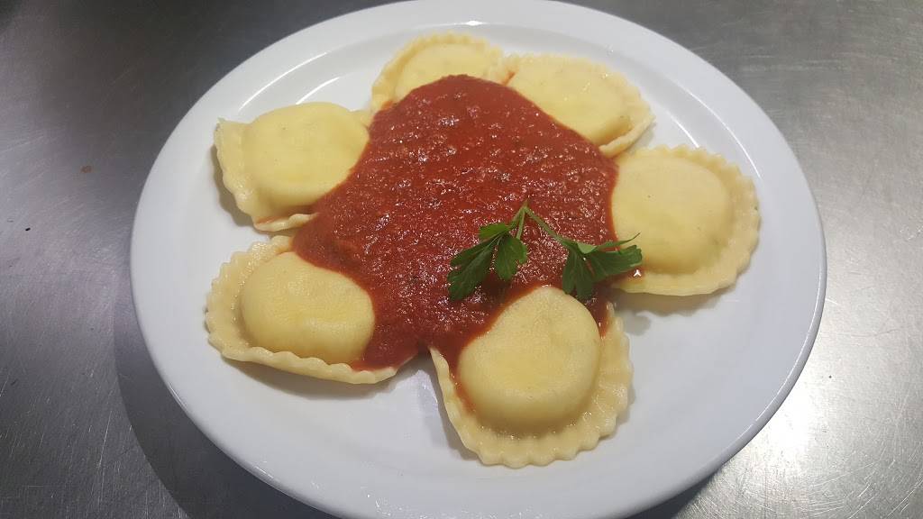 Palermo Pizzeria | restaurant | 2110 Tapo St, Simi Valley, CA 93063, USA | 8055263637 OR +1 805-526-3637