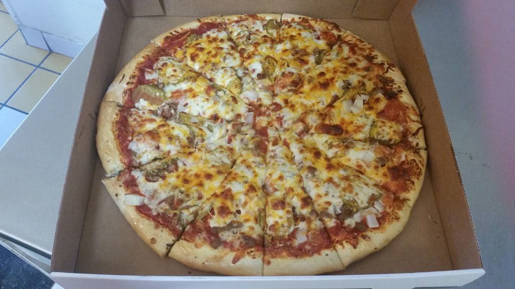 Papa Everetts Pizza | meal delivery | 910 US-18 E, Clear Lake, IA 50428, USA | 6413574040 OR +1 641-357-4040