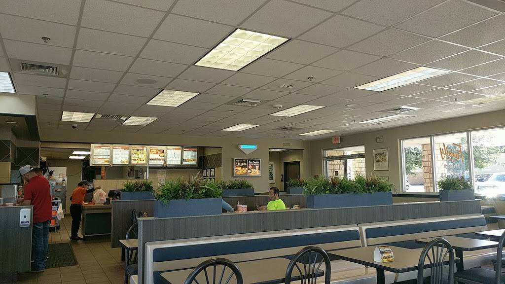 Whataburger | restaurant | 9053 E University Dr, McKinney, TX 75071, USA | 9725409156 OR +1 972-540-9156