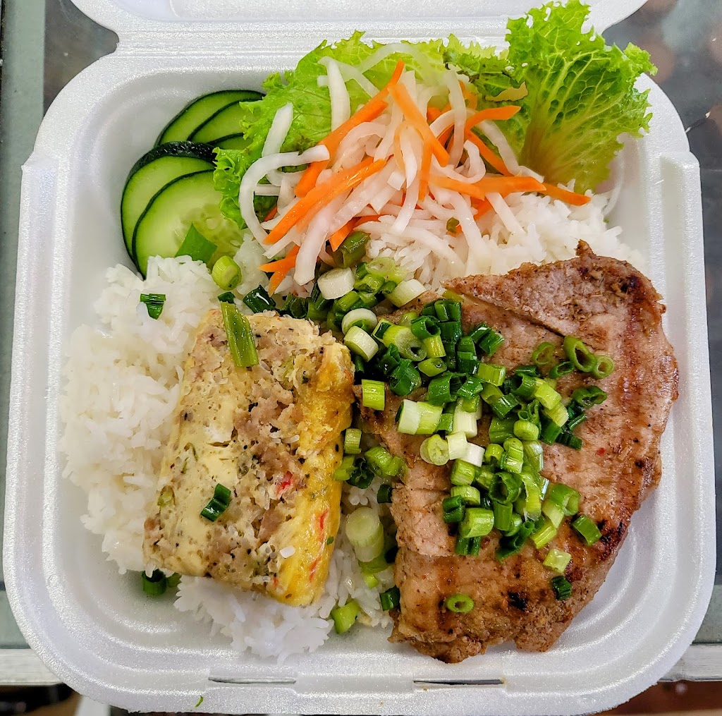 Tuyens Asian Bistro | restaurant | 288 N Cleveland St, Memphis, TN 38104, USA | 9015675008 OR +1 901-567-5008