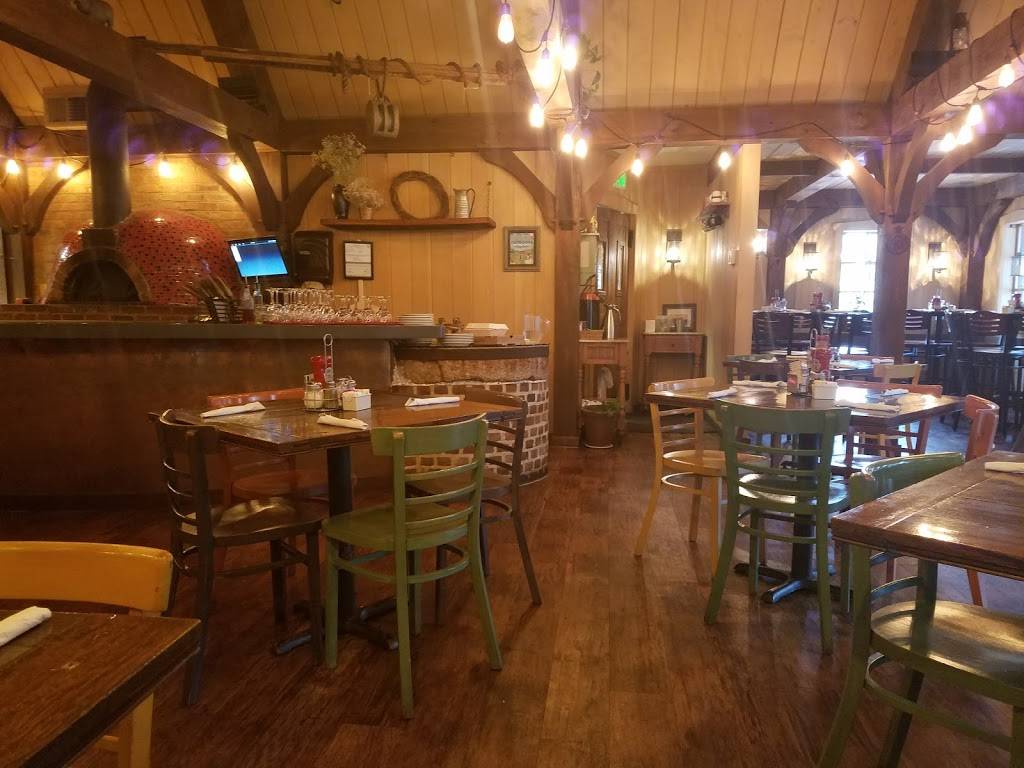 Woodfire kitchen | restaurant | 17114 York Rd, Parkton, MD 21120, USA | 4434913505 OR +1 443-491-3505