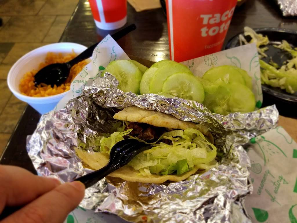 Tacotote | restaurant | 7101 N Mesa St B, El Paso, TX 79912, USA | 9155843244 OR +1 915-584-3244