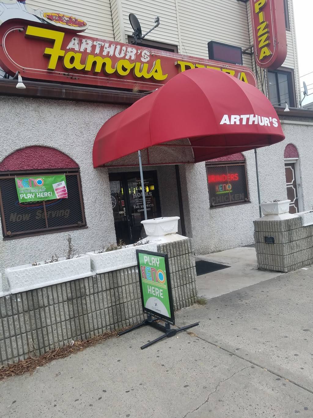 Arthurs Famous Pizza | restaurant | 430 Park Ave, Bridgeport, CT 06604, USA | 2033338173 OR +1 203-333-8173