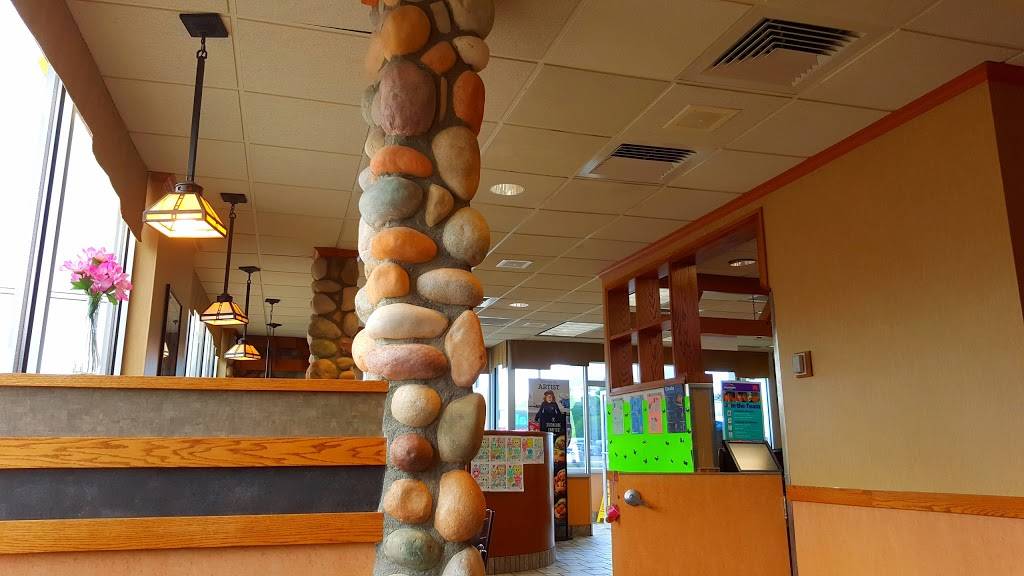 McDonalds | cafe | 2241 US 23 S Bay, Alpena, MI 49707, USA | 9893545378 OR +1 989-354-5378
