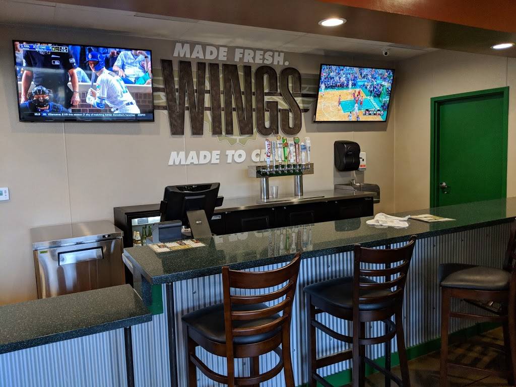 Wingstop | restaurant | 20434 CA-18 Ste 130, Apple Valley, CA 92307, USA | 7602400300 OR +1 760-240-0300