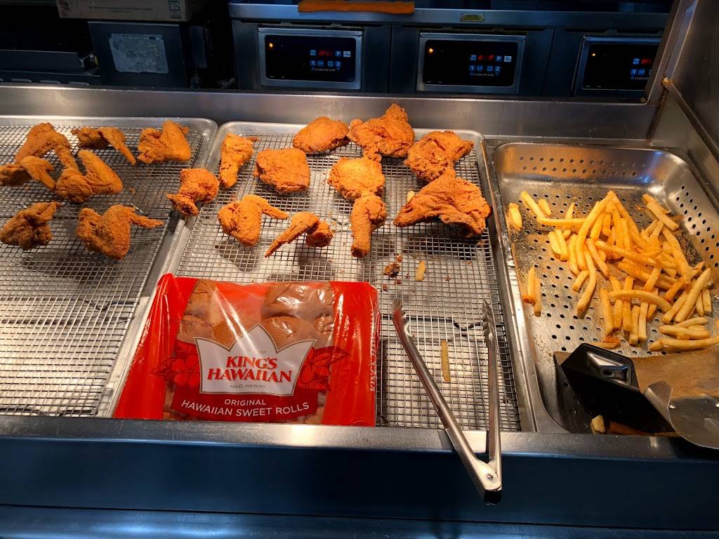 Louisiana Famous Fried Chicken | restaurant | 1043 E Ave. J, Lancaster, CA 93535, USA | 6619518300 OR +1 661-951-8300