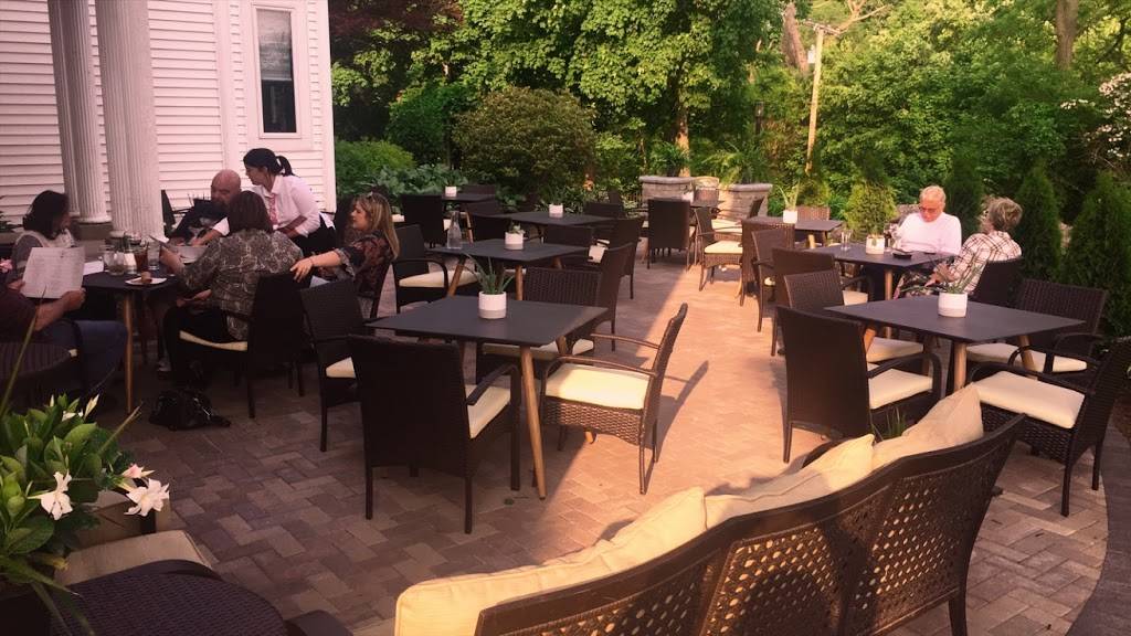 The Abbey | restaurant | 3158 IN-2, Valparaiso, IN 46385, USA | 2194653753 OR +1 219-465-3753