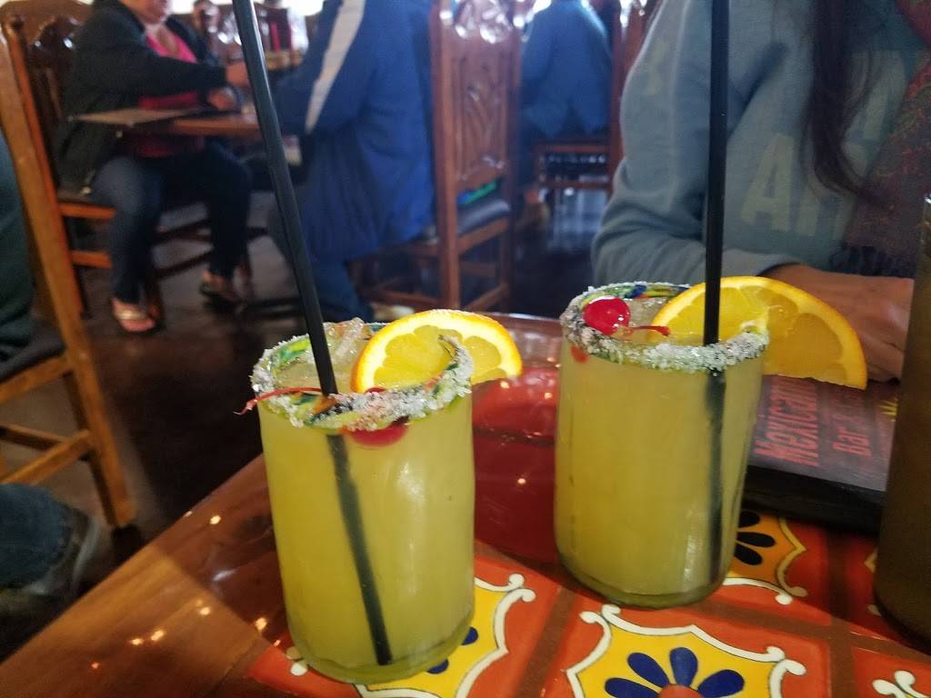 El Mexicano Grill and Cantina #2 | restaurant | 1620 N Hwy 77 Suite 800, Waxahachie, TX 75165, USA | 2149801161 OR +1 214-980-1161