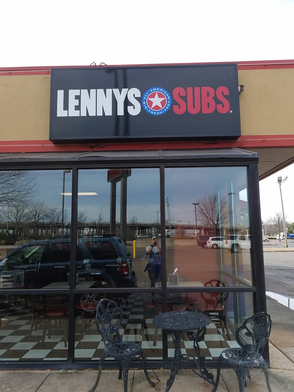 Lennys Grill & Subs | meal takeaway | 1806 N Missouri St, West Memphis, AR 72301, USA | 8705514538 OR +1 870-551-4538