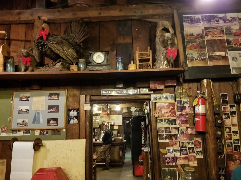 Heavys Bar-B-Que | restaurant | 2155 Sparta Rd SE, Crawfordville, GA 30631, USA | 7064562445 OR +1 706-456-2445