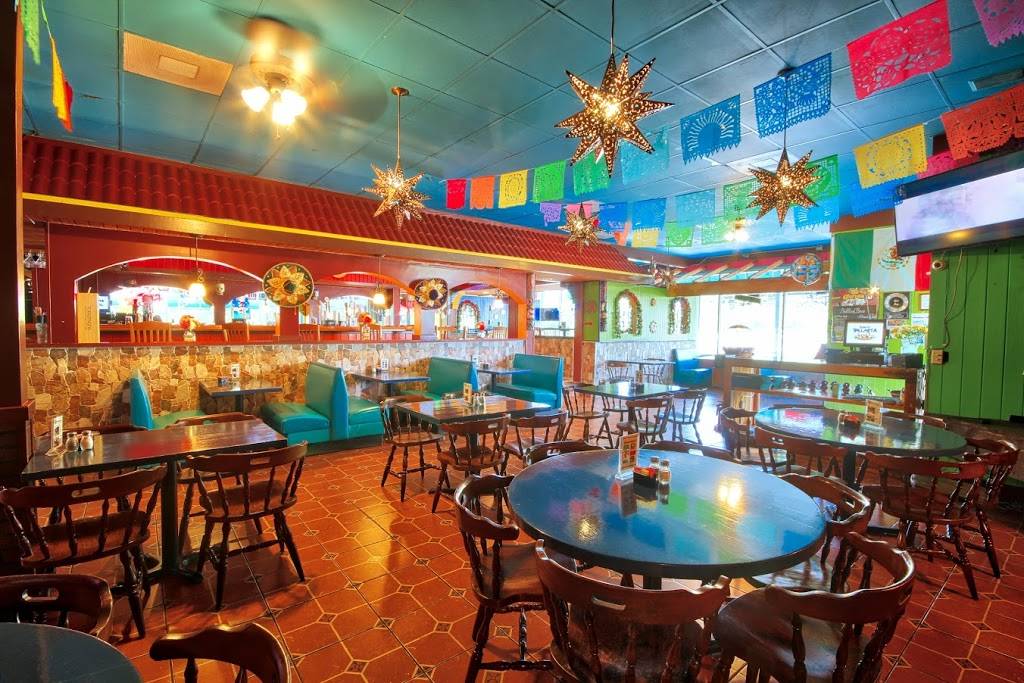 Puerto Vallarta Mexican Bar & Grill | restaurant | 86701 Overseas Hwy, Islamorada, FL 33036, USA | 3054514083 OR +1 305-451-4083