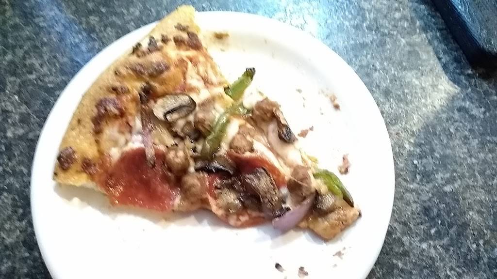 Pizza Hut | meal takeaway | 7504 Clinton Hwy, Powell, TN 37849, USA | 8659382359 OR +1 865-938-2359