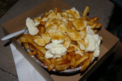 Ga-Ga Patates | restaurant | 1123 Rue Saint-Louis, Gatineau, QC J8T 2R8, Canada | 8195687034 OR +1 819-568-7034