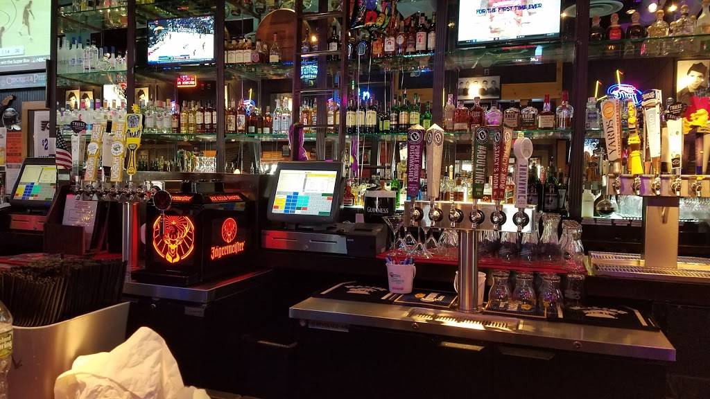 Chickies & Petes | restaurant | 500 Easton Rd, Warrington, PA 18976, USA | 2153435206 OR +1 215-343-5206