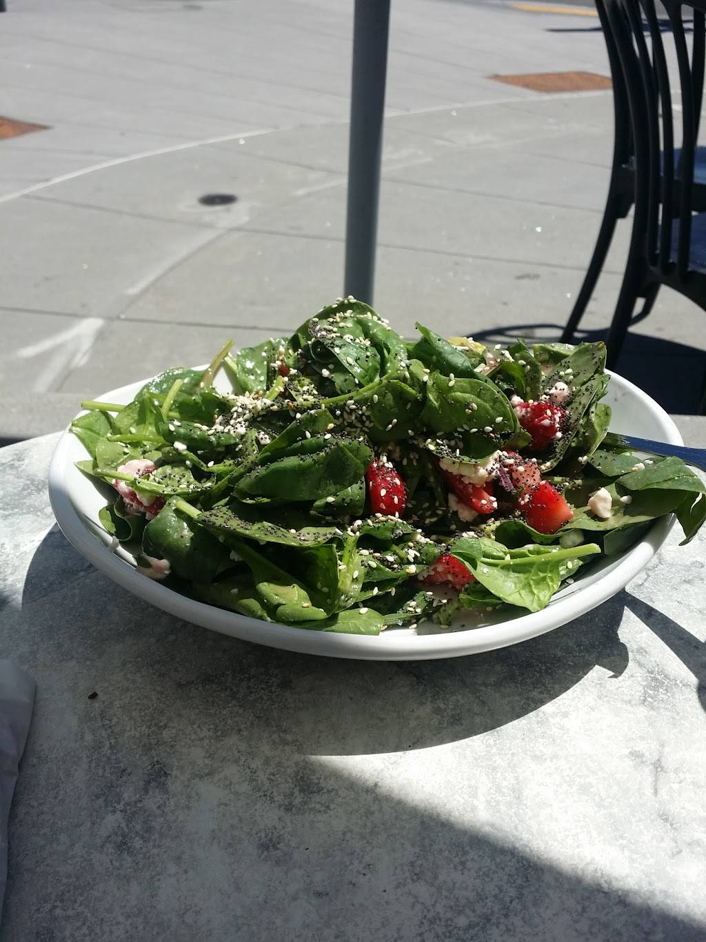 Espostos Delicatessen | meal takeaway | 1700 Owens St, San Francisco, CA 94158, USA | 4159265913 OR +1 415-926-5913